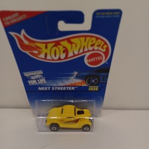 Vintage New old stock Hot Wheel Neet Streeter #526 year 1996